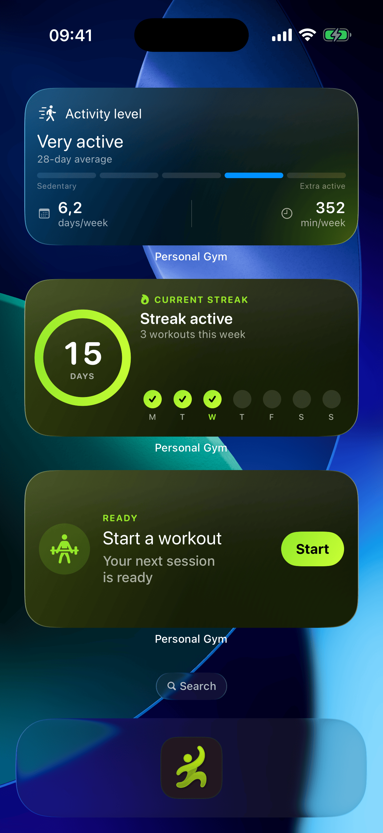 Personal Gym widgets on the Home Screen: activity level, current streak and a shortcut to start a workout